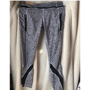 Lululemon low rise pant